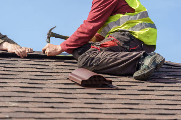 Best Roof Maintenance Services  in Bloomingburg, OH